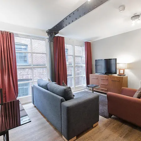 High Street Townhouse 4*