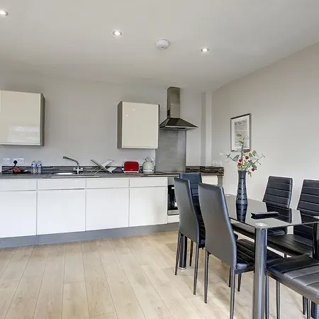 City Gate Suites *