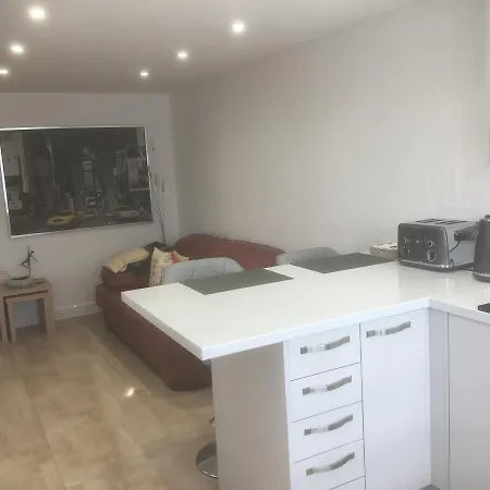 Apartment Thirty Five Rosewood