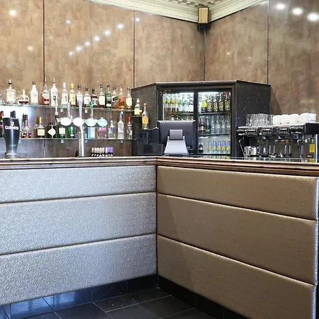 The Victoria Manchester By Compass Hospitality Oldham