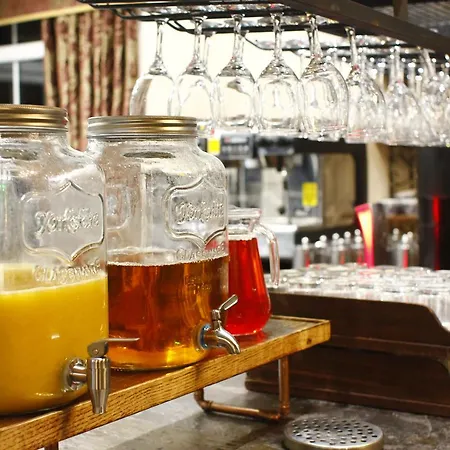 The Victoria Manchester By Compass Hospitality 3* Oldham