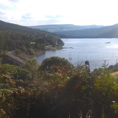 מלון Oyo Ladybower 3*
