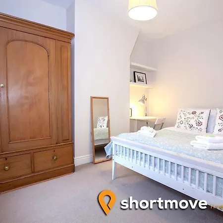 Lejlighed Shortmove | Whalley Range House
