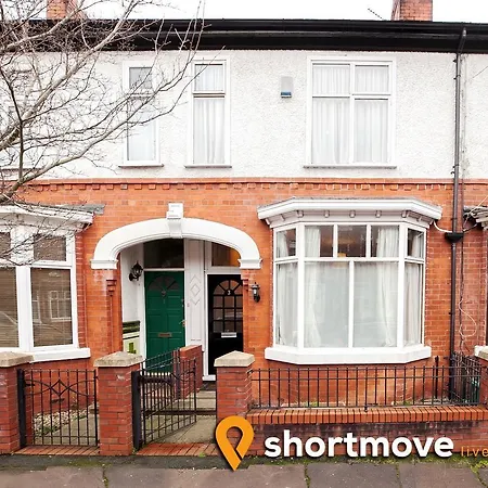 Shortmove | Whalley Range House Manchester