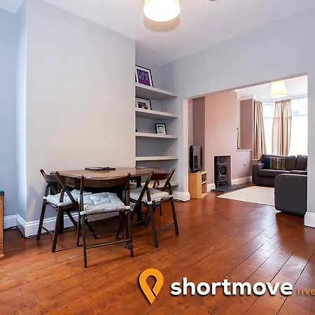 Lejlighed Shortmove | Whalley Range House *