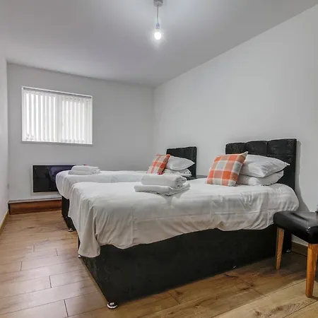 2 Bedroom, Apt 10, Luxury Throstles Nest * Manchester