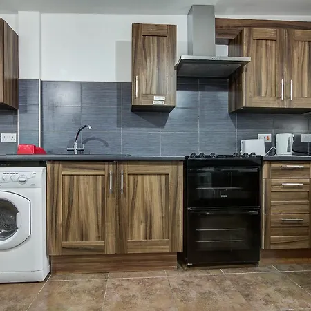 2 Bedroom, Apt 10, Luxury Throstles Nest Manchester