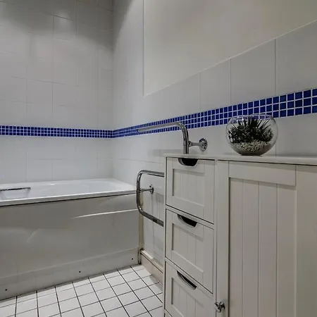 Bright, Spacious 2br Ancoats Apt For 4 W/balcony דירה *