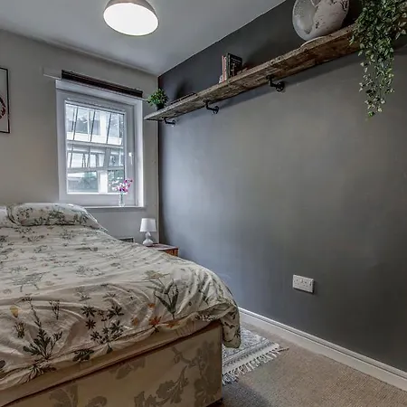 דירה Bright, Spacious 2br Ancoats Apt For 4 W/balcony