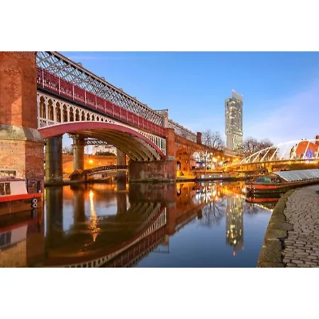 Apartment Stunning 1-bed Flat In Trendy Sleeps 4 *