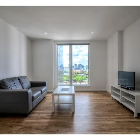 Apartment Stunning & Spacious 2br In Mediacityuk *