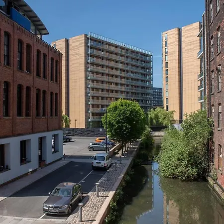 Apartment Stylish 2 Bed Duplex Flat In Castlefield *
