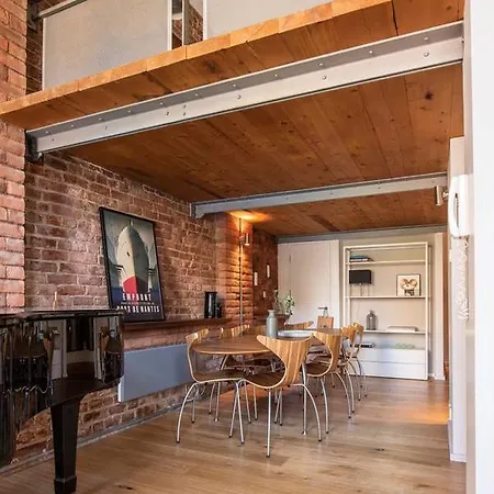 Stylish 2 Bed Duplex Flat In Castlefield * Manchester