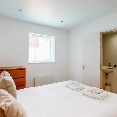 Truly Impressive City Centre 3br Flat Manchester