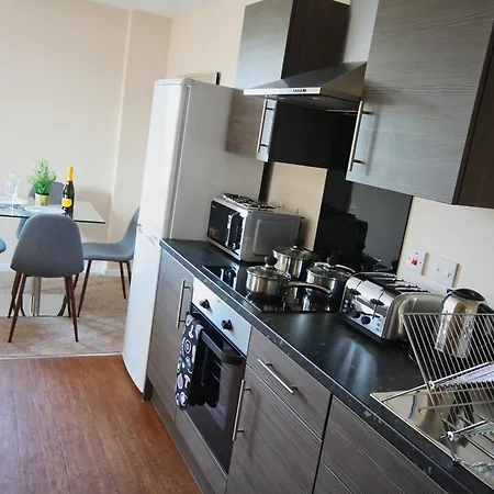 Апартаменты City Stays At Park Rise *