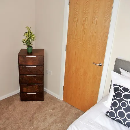 Apartment Park Rise - Approved Serviced *