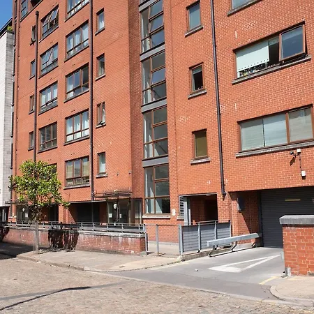 Amazing 2 Bed Flat In The Heart Of Piccadilly