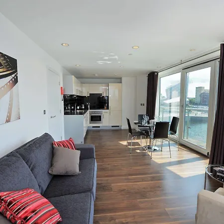 Apartment Theheart Serviced