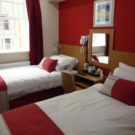 Ville Hotel Szálloda 3*