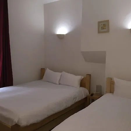 Konukevi New Union Adults Only 3*