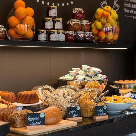 Hotel One Manchester-piccadilly