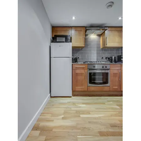 Stylish And Modern 1-br Flat In Ancoats, Sleeps 4 *