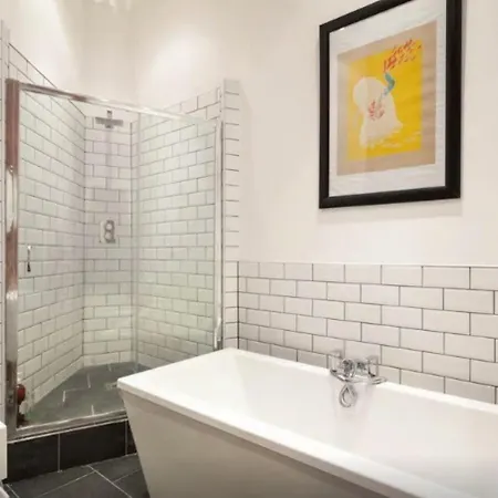Beautiful 2 Bed Duplex W Mezzanine In City Centre Apartmán *