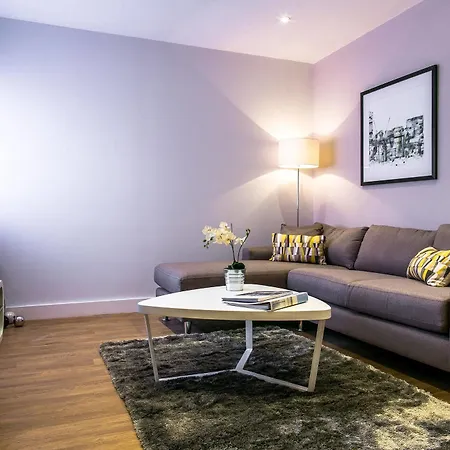 Cove Minshull Street Aparthotel