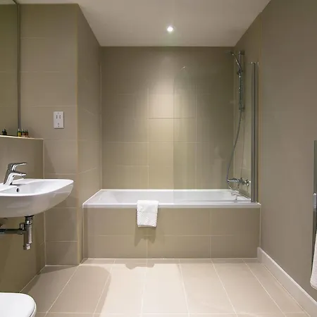 Cove Minshull Street Aparthotel