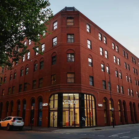 Cove Minshull Street Hotel apartamentowy 4*