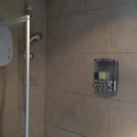 The Kingscliffe Vendégház 4*