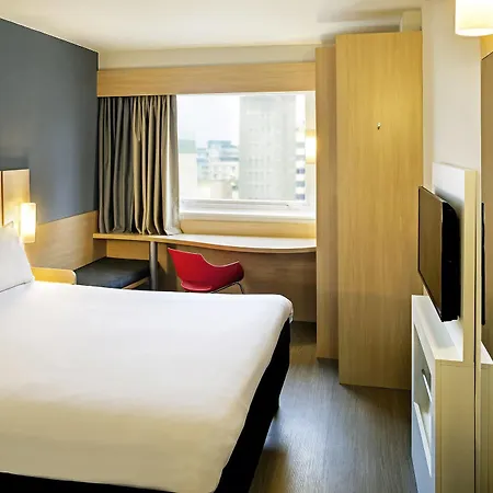 Ibis Centre Princess Street Отель