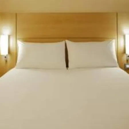 Hotel Ibis Centre 96 Portland Street Manchester