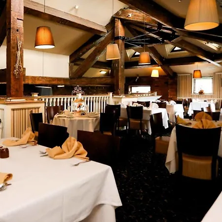 Fairways & Leisure Club Hotel Prestwich