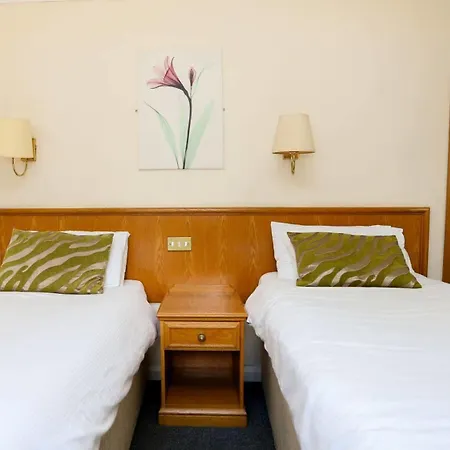Fairways & Leisure Club Hotel 3*