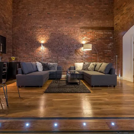 Aparthotel Eleska's Manchester