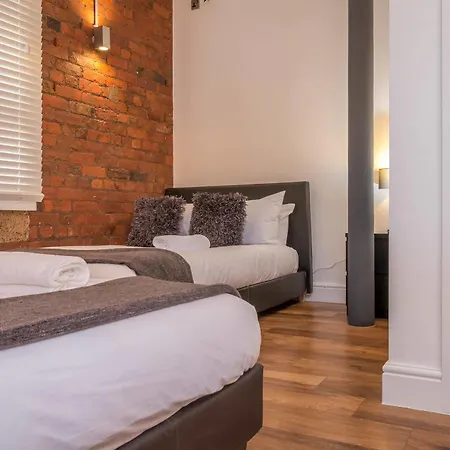 Eleska's Aparthotel Manchester