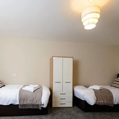 City Gate Suites *