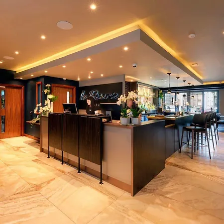 شقة فندقية La Reserve 4*