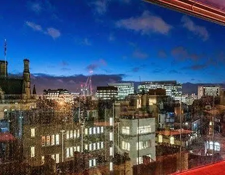 King Street Townhouse 4*
