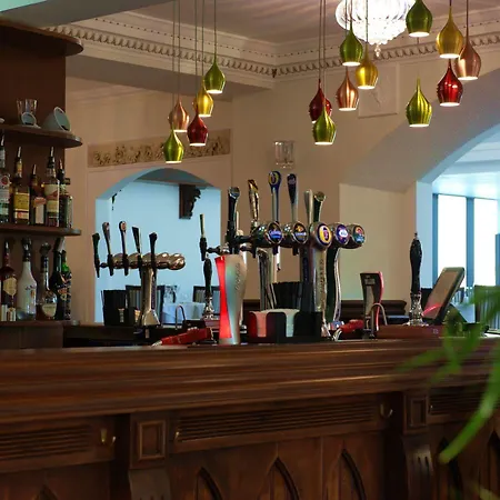 The Milverton 3* Manchester