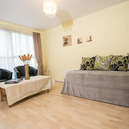 Apartment Park Hall *