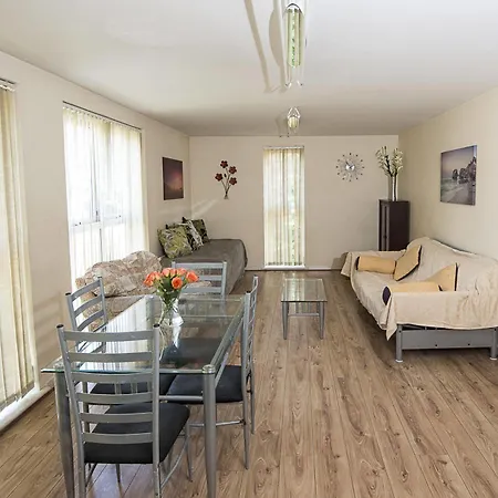 Apartment Park Hall *