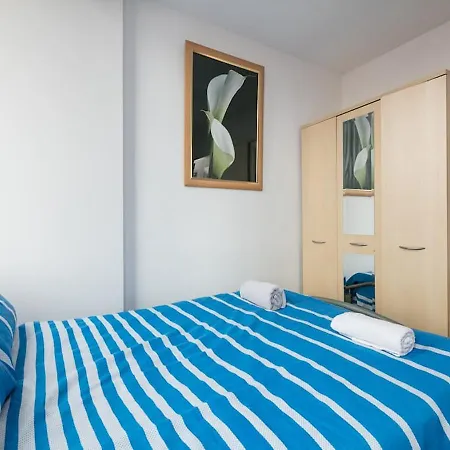 Apartament Contractor Long Reduced Rates 57 *