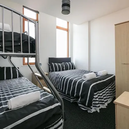 Contractor Long Reduced Rates 57 *