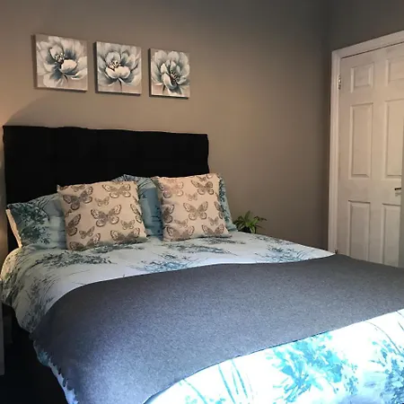 Goulden Road Haven بيت ضيافة