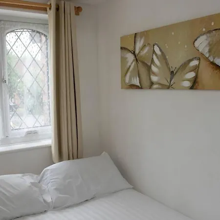 5-guest With Parking - 10 Min To Stadium * Manchester