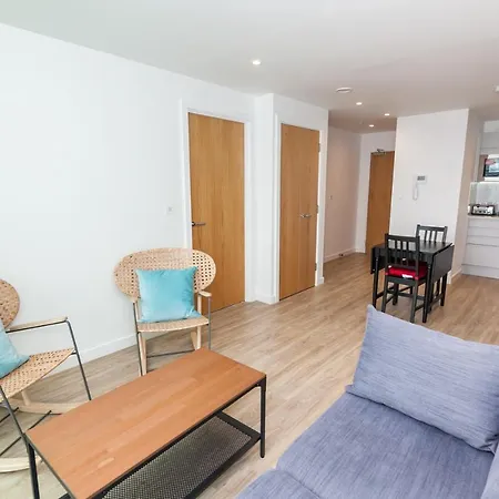 2 Bedroom With Stunning Views