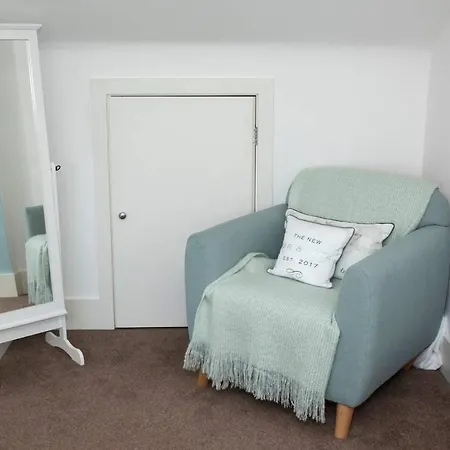 Cosy 2bd Terrace House In Chorlton