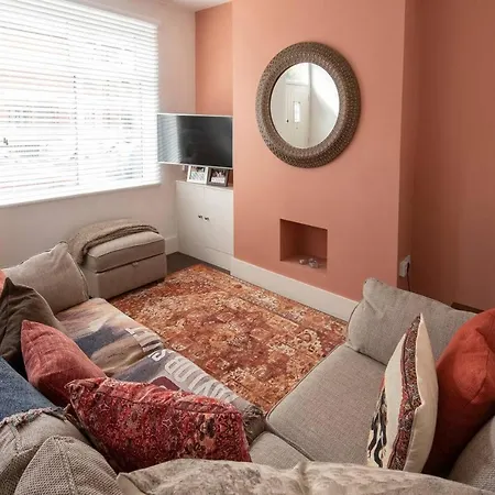 Cosy 2bd Terrace House In Chorlton * מנצ'סטר
